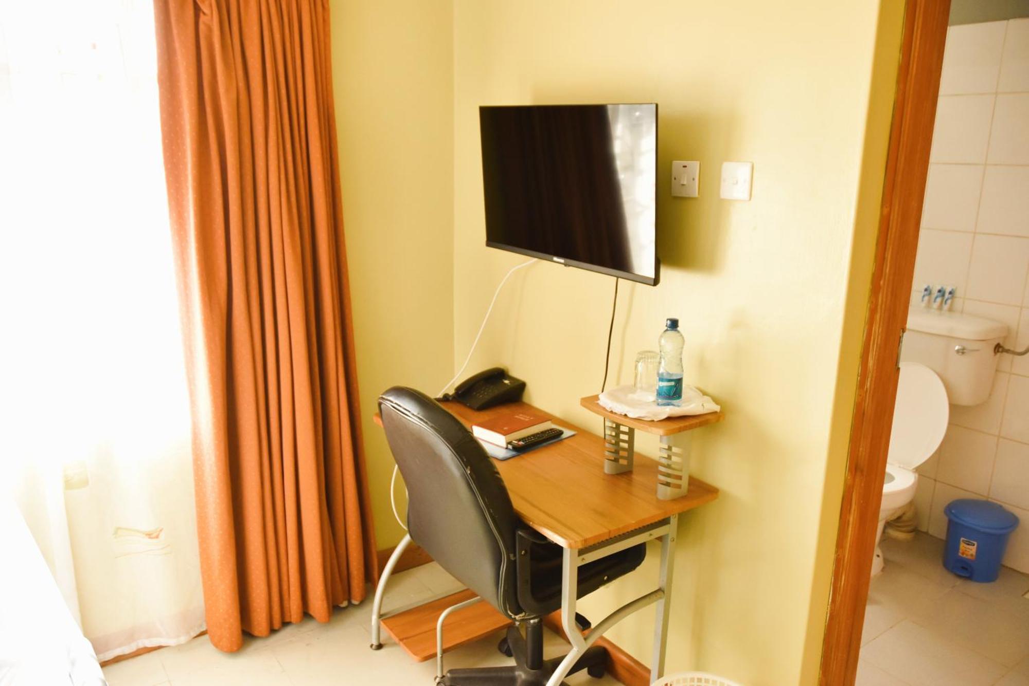 Wagon Wheel Hotel Eldoret Exteriér fotografie